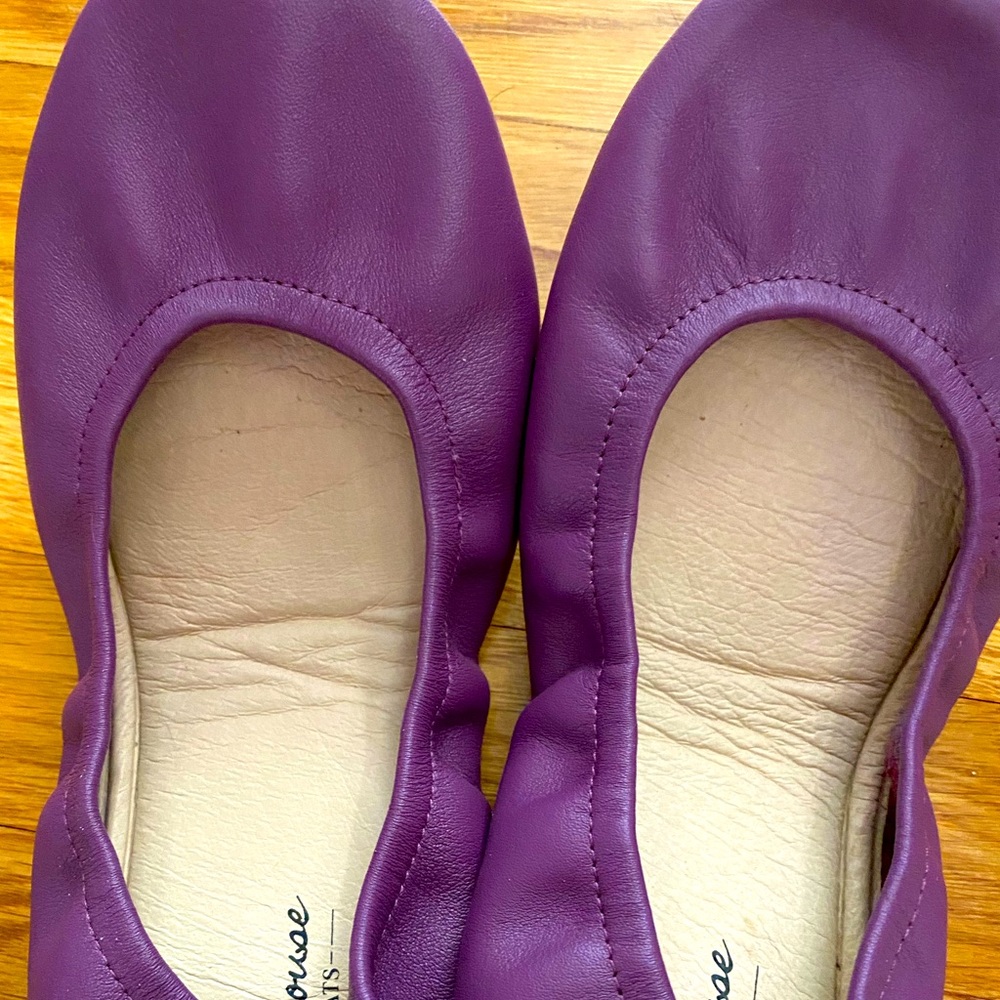 Size 8 the storehouse flats in purple
